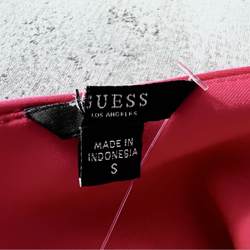 Guess Raspberry Red One Shoulder Ruffled Party Crop Top - Picture 7 of 9